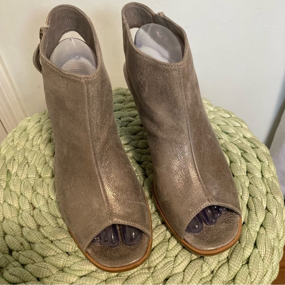 Paul Green Cayenne Bronze Metallic Leather Open Toe Heel Booties - Picture 4 of 10